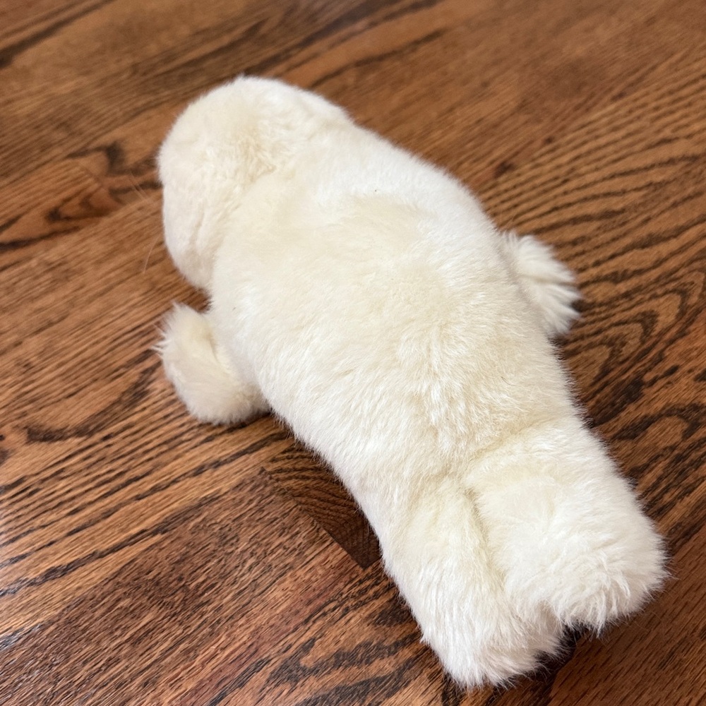 WWF Seal - 38 cm - 15" | White - Bon Ton Toys - Picture 8 of 12